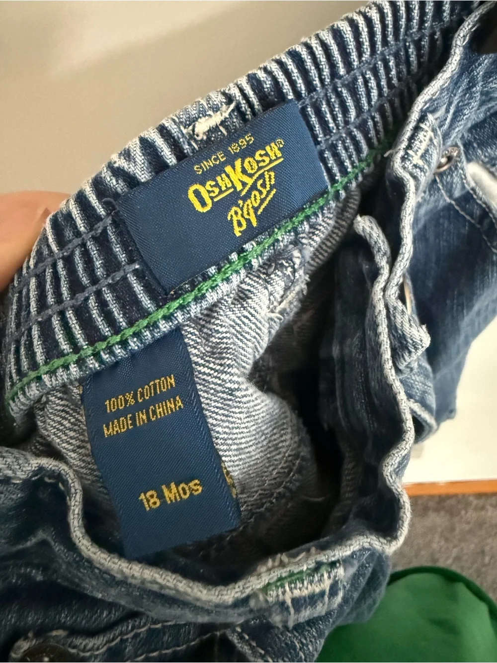 Oshkosh B’Gosh Y2K - 18m wide leg jeans